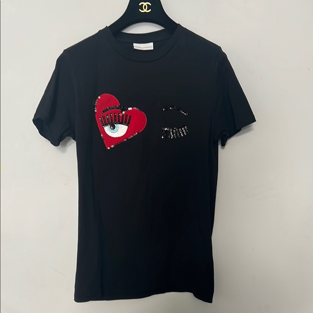Chiara Ferragni Black T-Shirt with Red Heart Eye Design
